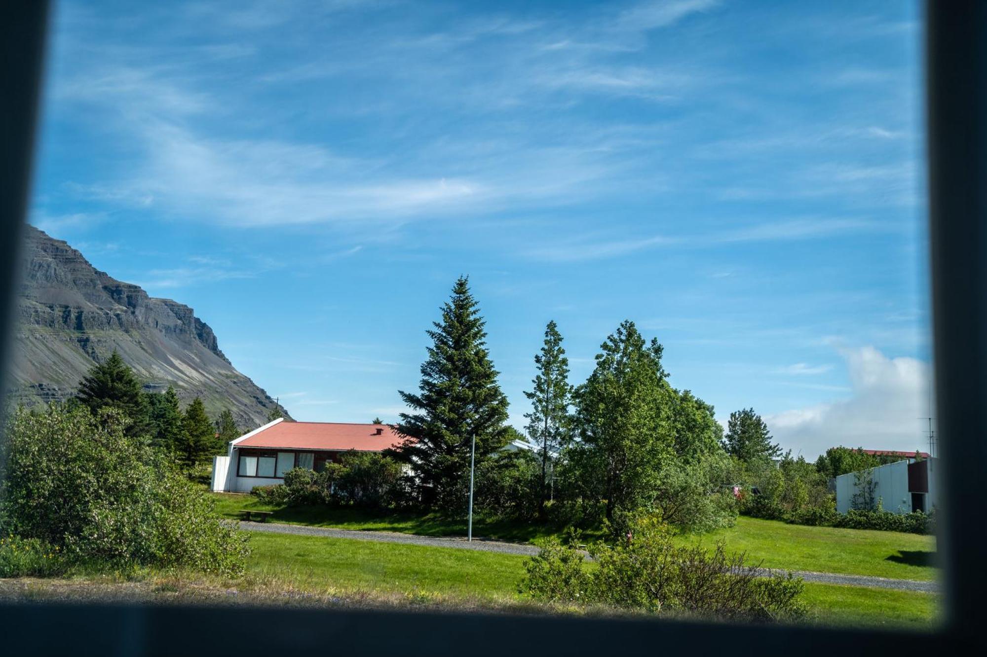 Hotel Breiðdalsvík 外观 照片