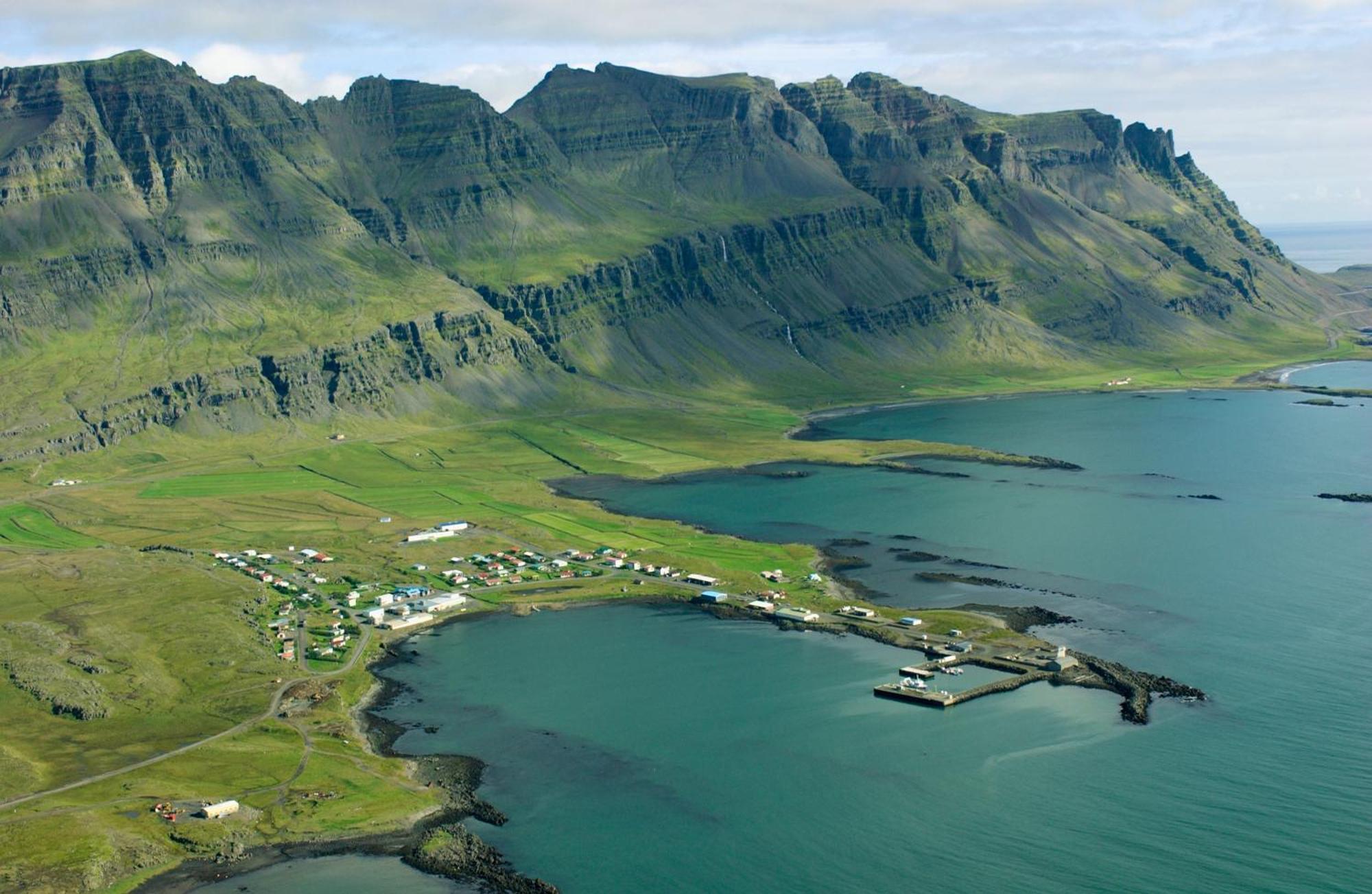 Hotel Breiðdalsvík 外观 照片